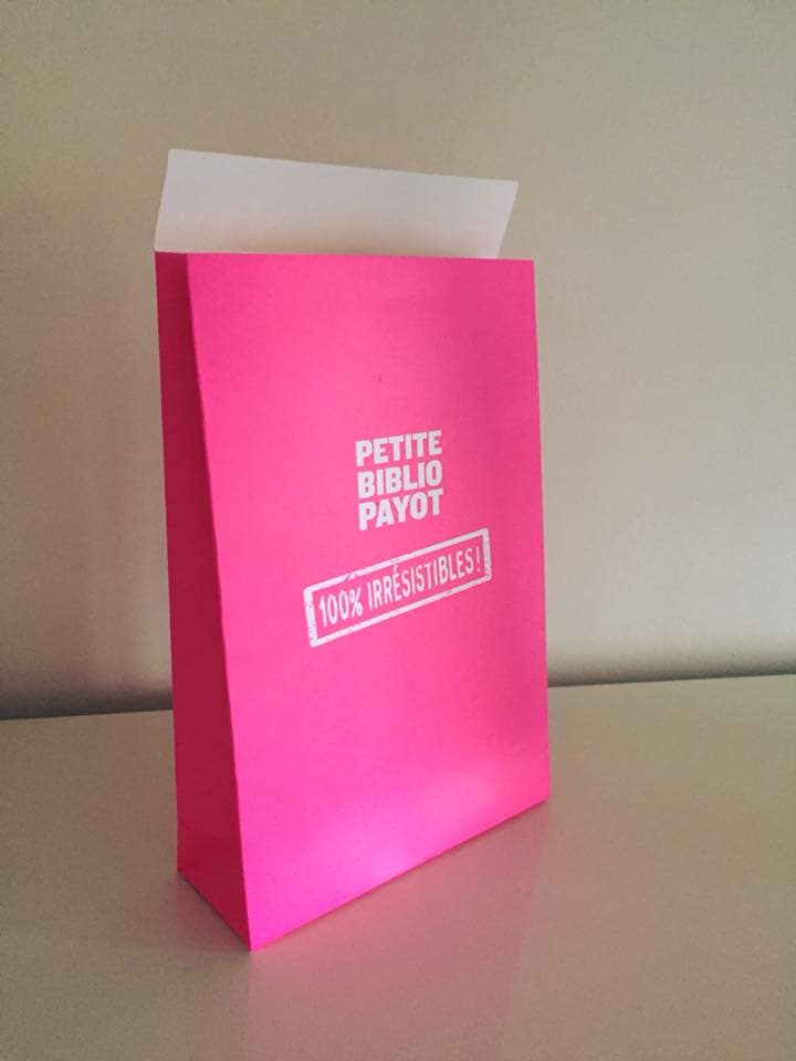 Pochette papier luxe. Papier couché. impression offset et pelliculage mat_